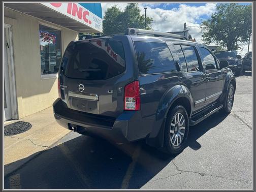 Dark Slate 2011 Nissan Pathfinder 4WD 4dr V6 LE