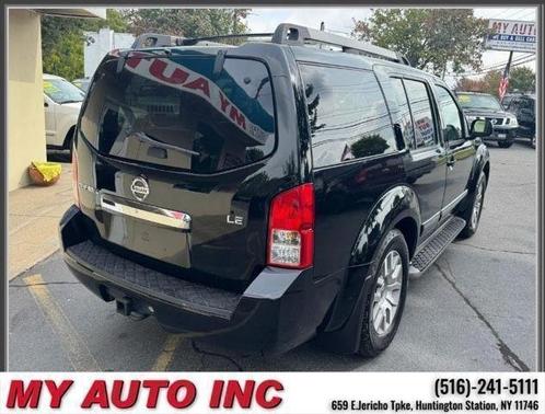 2010 Nissan Pathfinder 4WD 4dr V6 LE