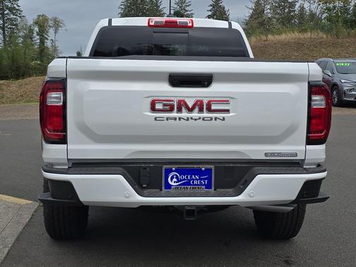 2025 GMC Canyon Elevation