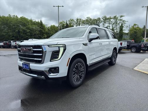 2025 GMC Yukon XL SLT