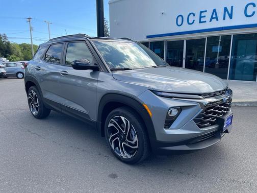 Sterling Gray Metallic 2026 Chevrolet Trailblazer RS