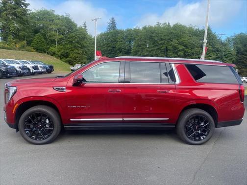 2025 GMC Yukon XL Denali