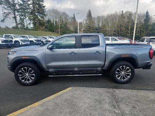 Sterling Metallic 2023 GMC Canyon Denali