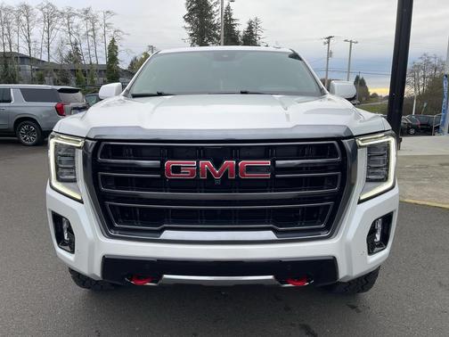 2023 GMC Yukon 4WD AT4