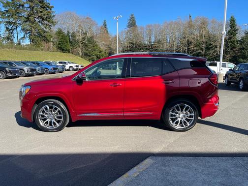 2023 GMC Terrain Denali