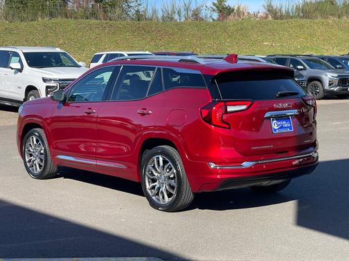 2023 GMC Terrain Denali