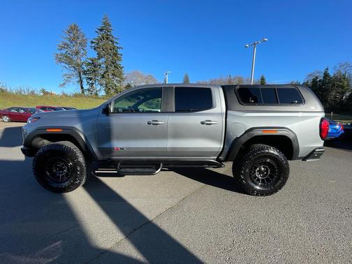 2024 GMC Canyon AT4X