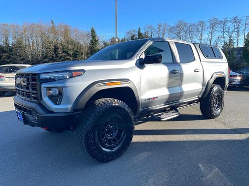 2024 GMC Canyon AT4X