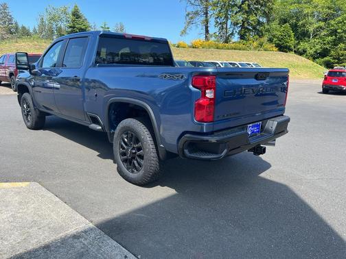2025 Chevrolet Silverado 2500 Custom