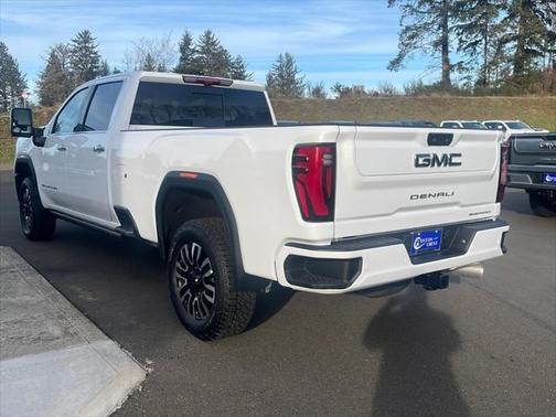 2025 GMC Sierra 3500 Denali