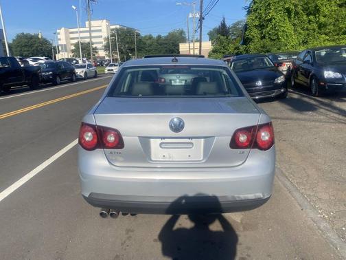 2009 Volkswagen Jetta 2.5 SE SportWagen