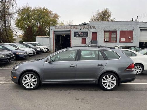 2013 Volkswagen Jetta SportWagen SE