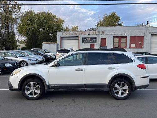 2013 Subaru Outback 3.6R Limited