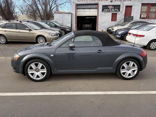 Gray 2004 Audi TT Roadster