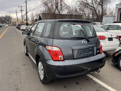 2006 Scion xA Base 4dr Hatchback w/Automatic
