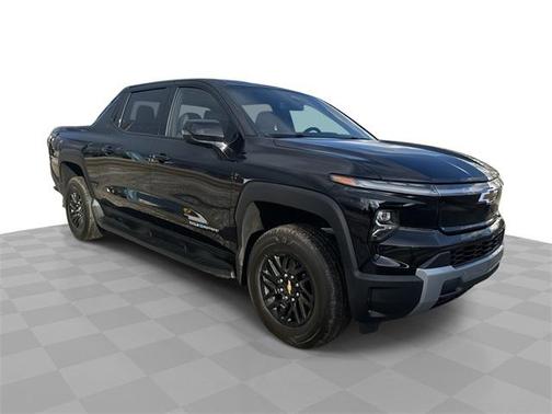 2025 Chevrolet Silverado EV LT