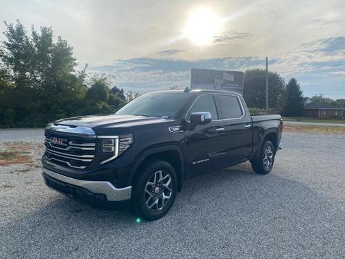 2023 GMC Sierra 1500 SLT