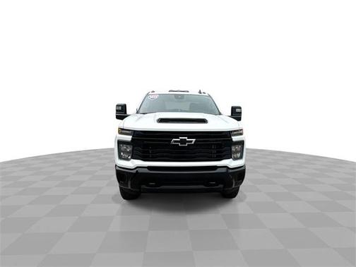 2025 Chevrolet Silverado 2500 Custom
