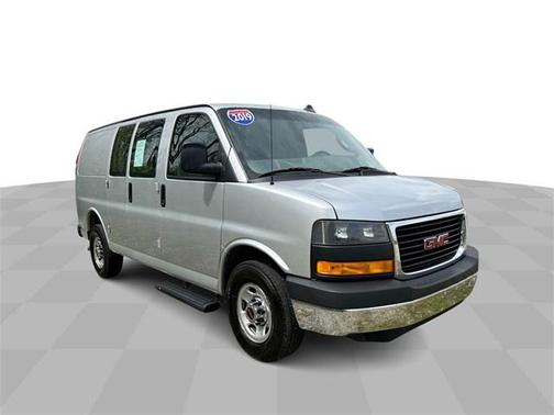 2019 GMC Savana 2500 Work Van