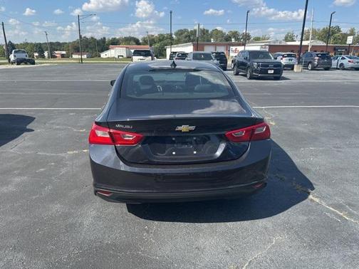 2022 Chevrolet Malibu 1LS