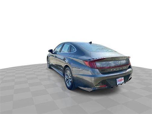 2022 Hyundai SONATA SEL