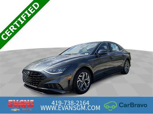 2022 Hyundai SONATA SEL