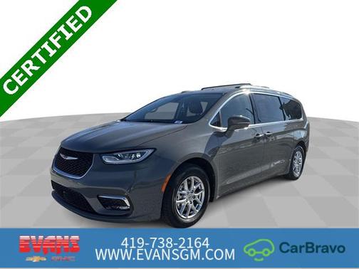 2022 Chrysler Pacifica Touring L