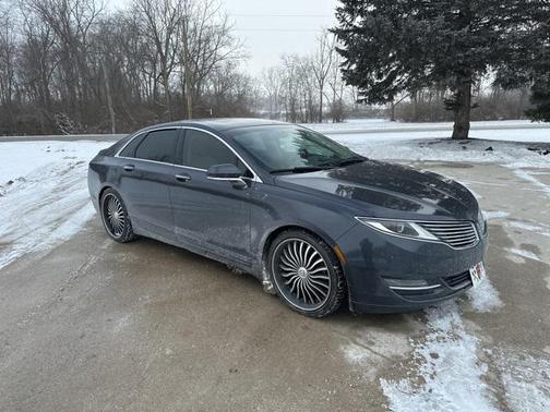2013 Lincoln MKZ Base