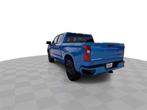 2025 Chevrolet Silverado 1500 Custom
