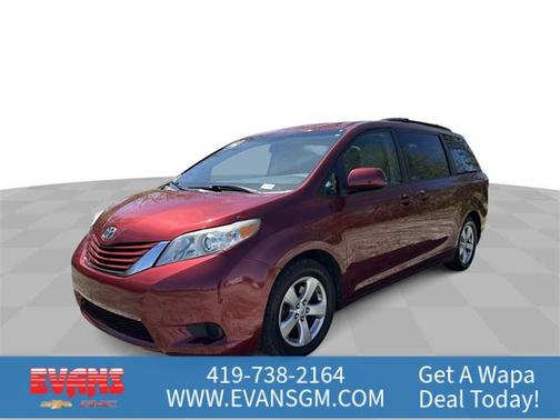 2016 Toyota Sienna LE