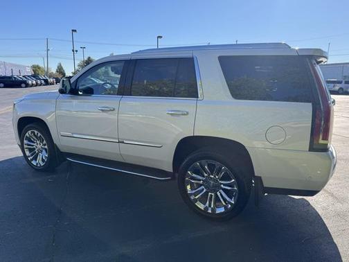 2019 Cadillac Escalade Premium Luxury