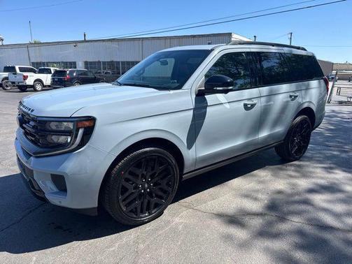 Space Silver Metallic 2026 Ford Expedition Platinum