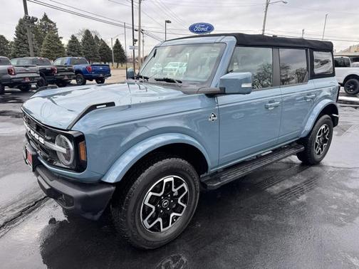 2022 Ford Bronco Outer Banks