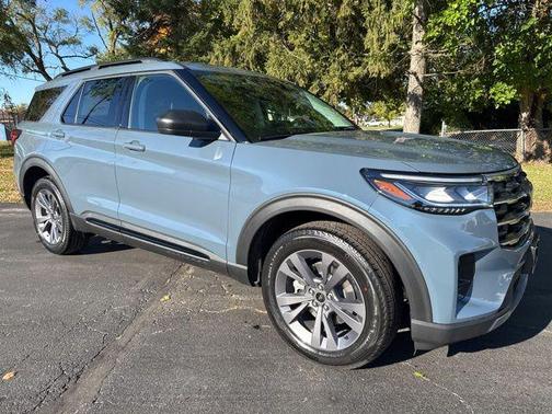Vapor Blue Metallic 2026 Ford Explorer Active