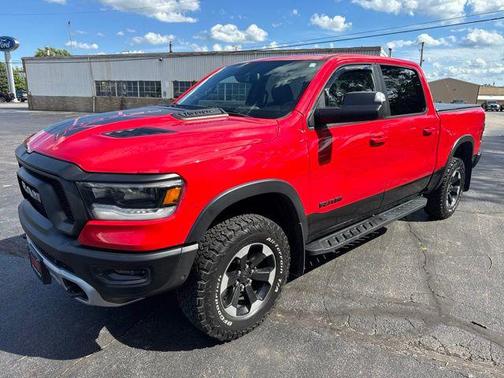 Flame Red Clearcoat 2019 RAM 1500 Rebel