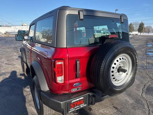 2025 Ford Bronco Base