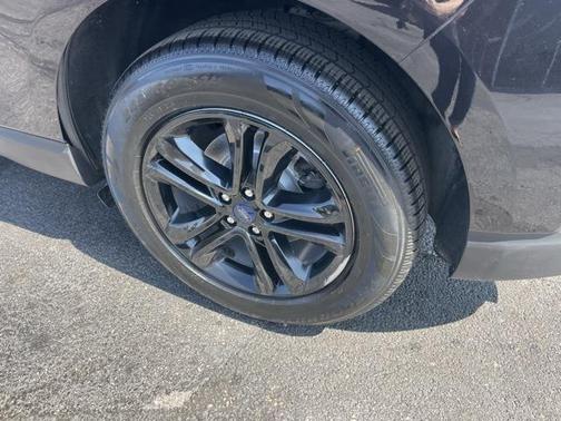 Agate Black 2020 Ford Edge SEL