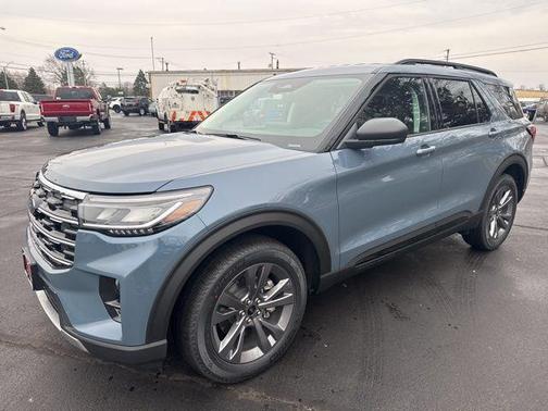 2026 Ford Explorer Active (200A)