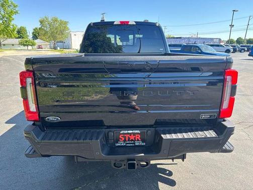 Agate Black Metallic 2026 Ford F-250 Platinum