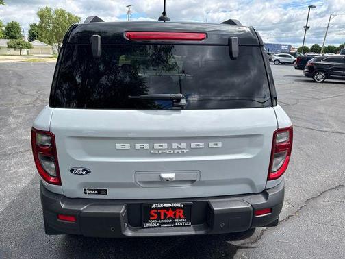 Space White Metallic 2026 Ford Bronco Sport Outer Banks