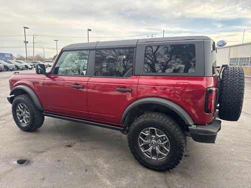 Ruby Red Metallic Tinted Clearcoat 2025 Ford Bronco Badlands