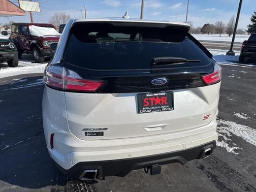 2019 Ford Edge ST