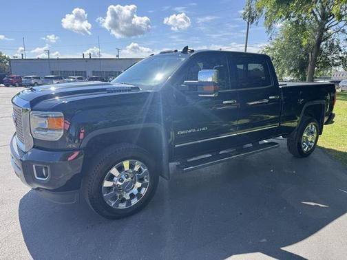 2017 GMC Sierra 2500 Denali