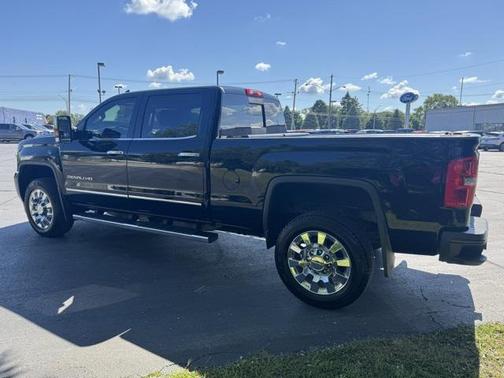 2017 GMC Sierra 2500 Denali