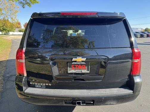2019 Chevrolet Suburban LT