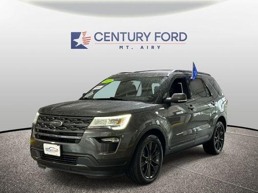 Magnetic 2019 Ford Explorer XLT