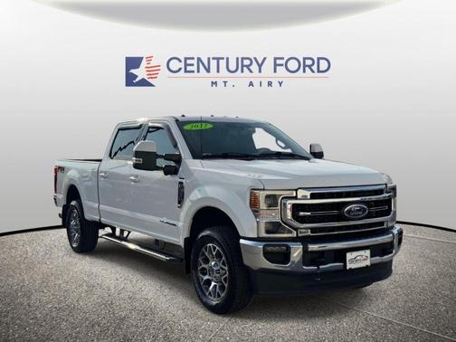 White Metallic 2022 Ford F-350 Lariat Super Duty
