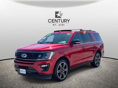 Red 2021 Ford Expedition Limited
