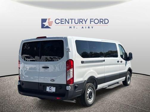 2025 Ford Transit-350 XL
