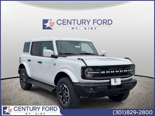 Oxford White 2026 Ford Bronco Outer Banks